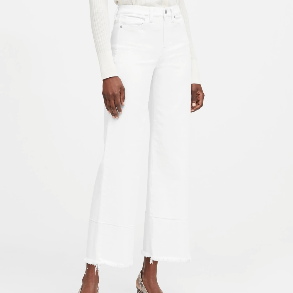 Gorgeous wide leg cropped jeans